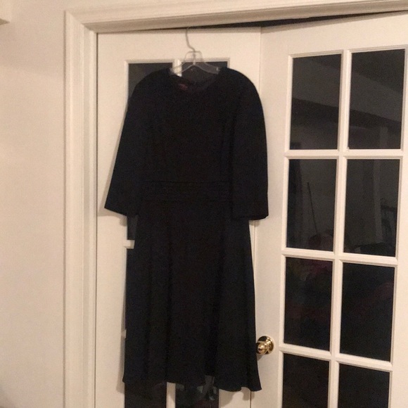 Cynthia Howie Dressy black dress 100% polyester - Picture 2 of 11